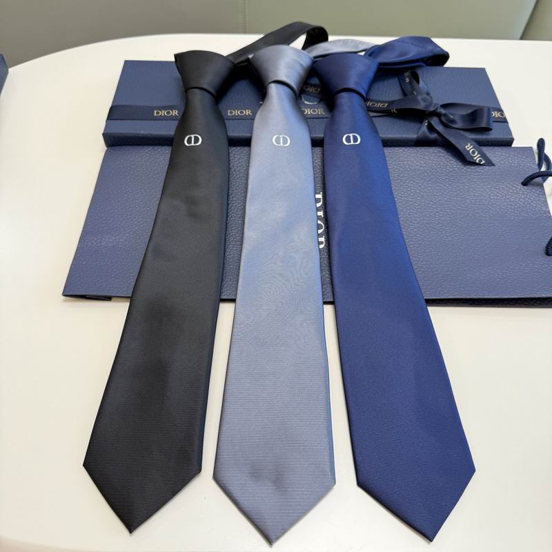 Dior Tie hm31